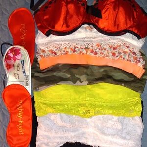 Vibrant Lot Of Bralettes